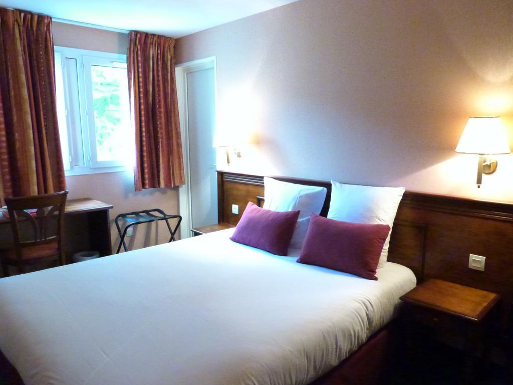 Cit'Hotel Aurore Bourges Nord - Saint Doulchard Bagian luar foto