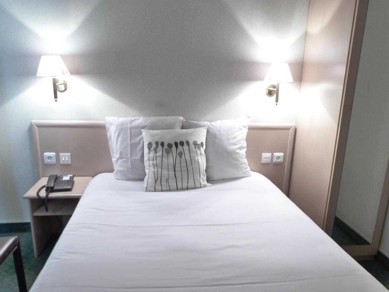 Cit'Hotel Aurore Bourges Nord - Saint Doulchard Bagian luar foto