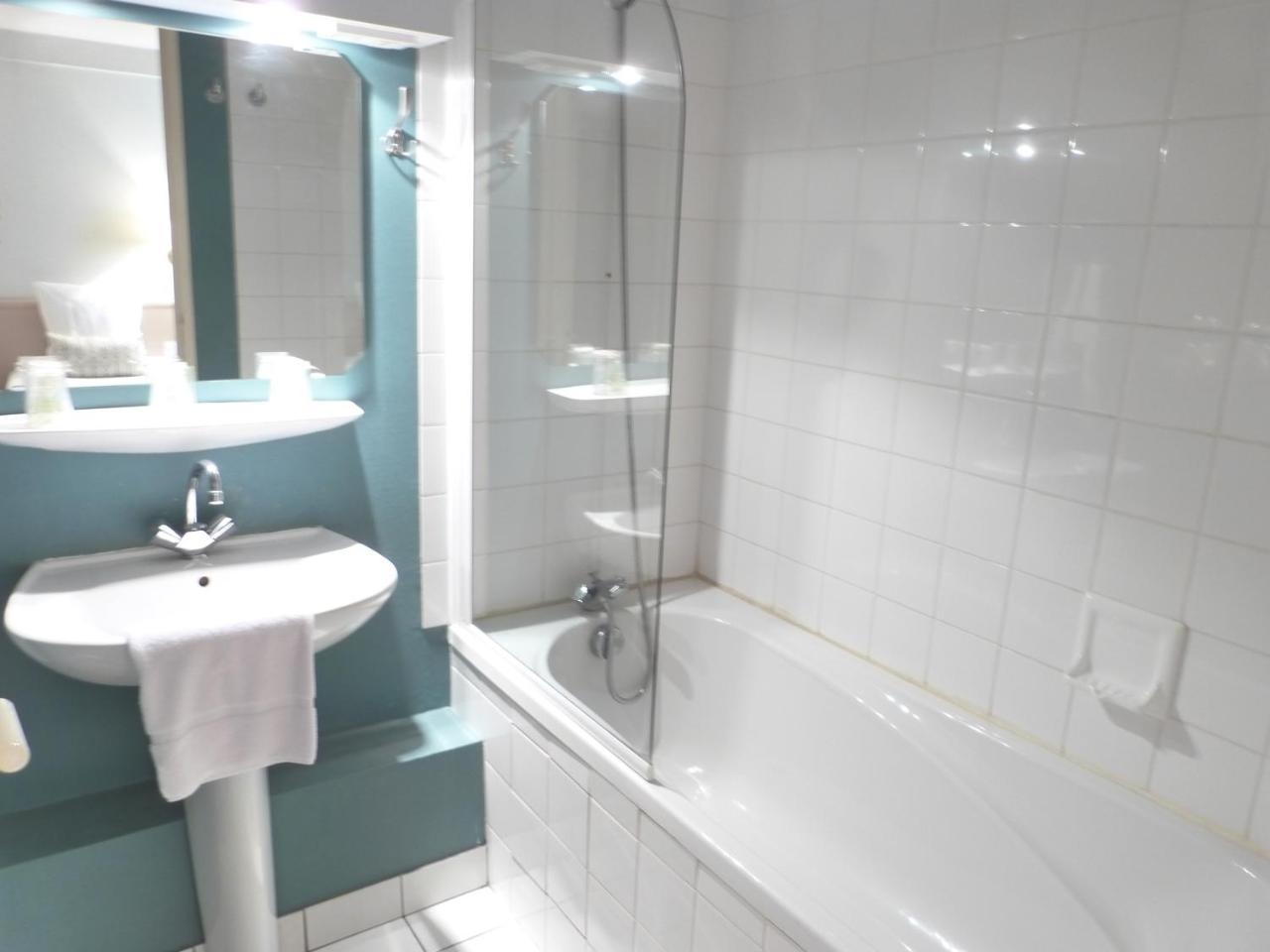Cit'Hotel Aurore Bourges Nord - Saint Doulchard Bagian luar foto