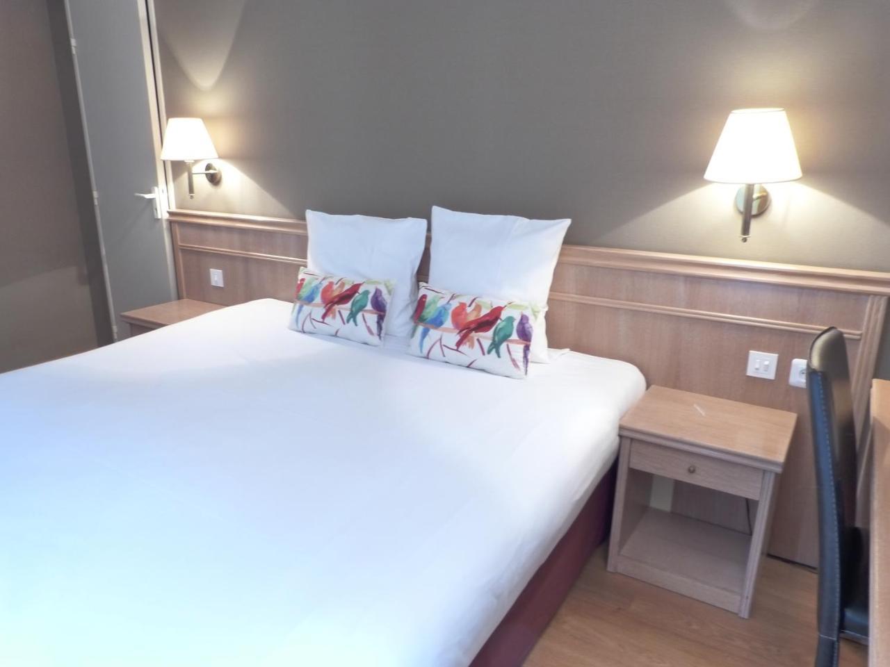 Cit'Hotel Aurore Bourges Nord - Saint Doulchard Bagian luar foto
