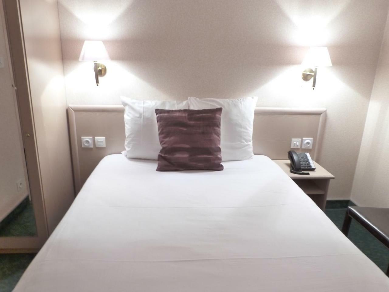 Cit'Hotel Aurore Bourges Nord - Saint Doulchard Bagian luar foto